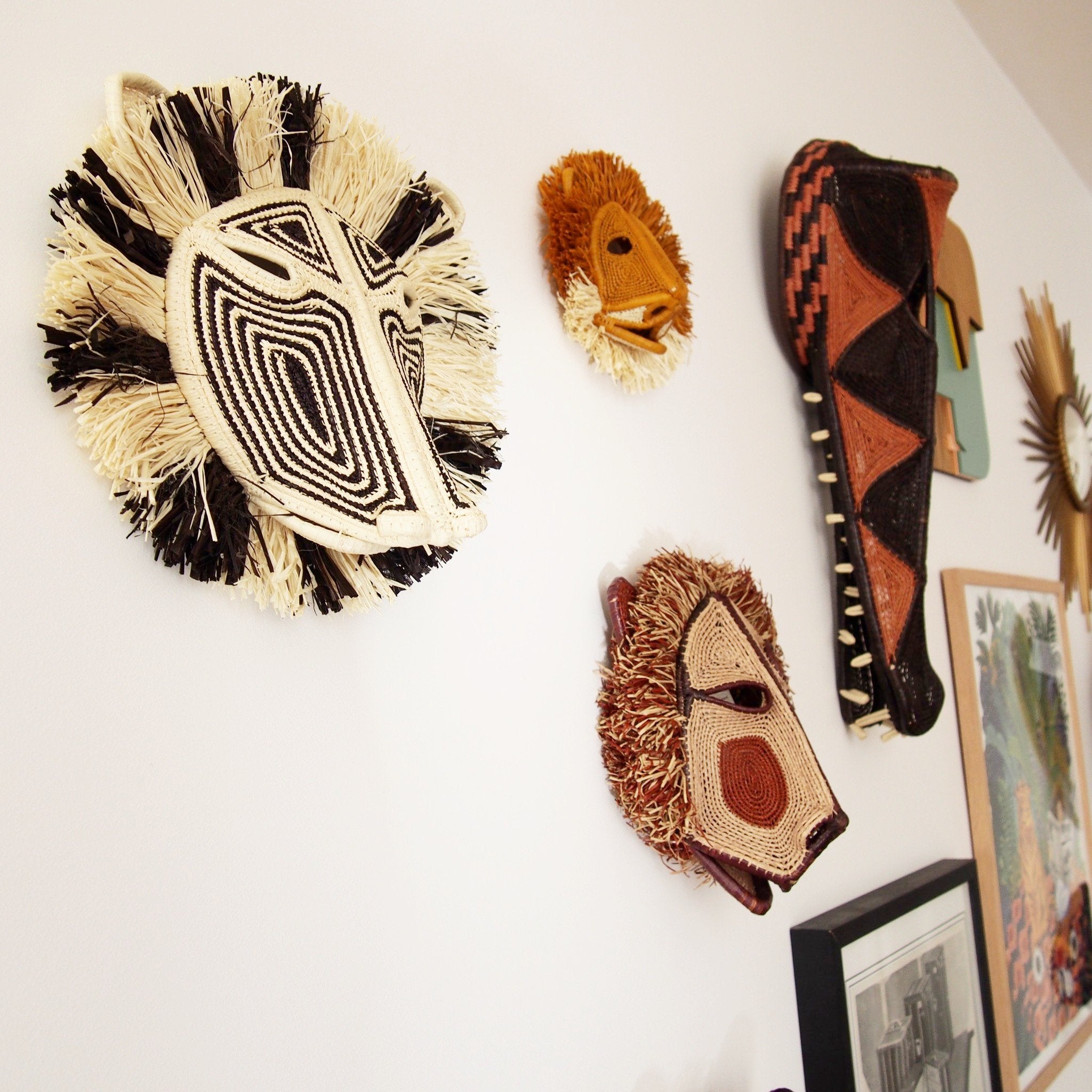 MASQUE TRIBAL SINGE NOIR & BLANC / BLACK & WHITE MONKEY TRIBAL MASK